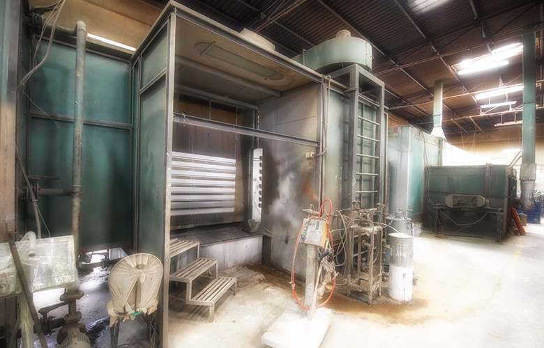 Fully conveyorised system for aluminium pvdf and powder coating