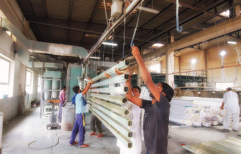 Large capacity aluminium coating oven conveyor system